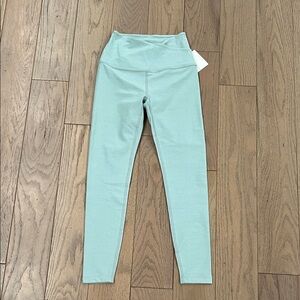 Beyond yoga at your leisure midi legging, size s, NWT, mint green